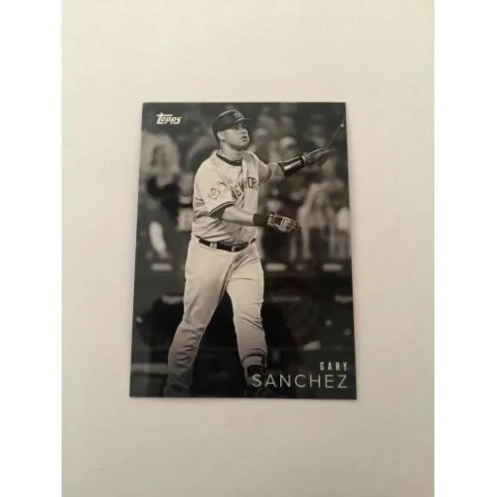 2018 Topps BLACK & WHITE ON DEMAND #18 GARY SANCHEZ YANKEES (029)